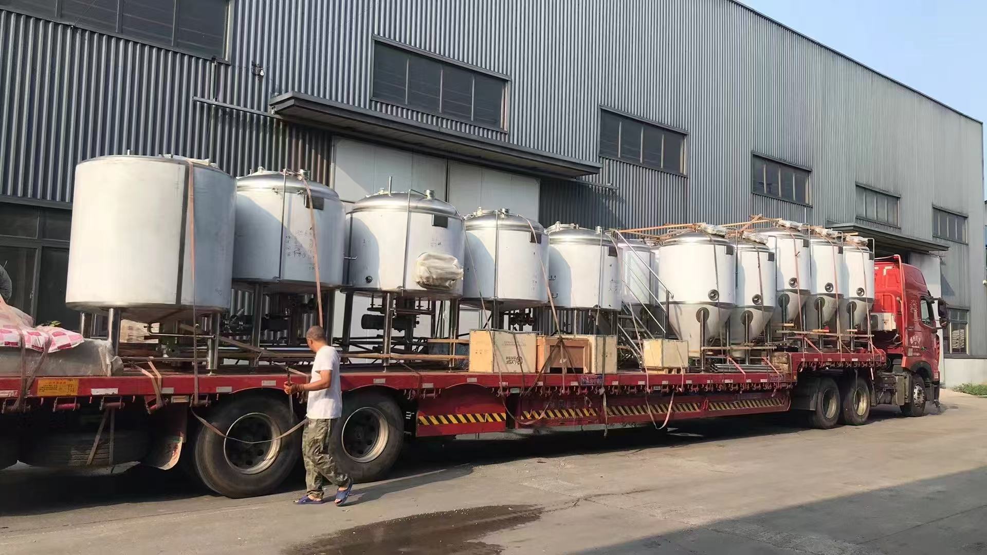 孝感精酿啤酒设备厂—精酿啤酒设备制造：传承工艺与创新科技的交融
